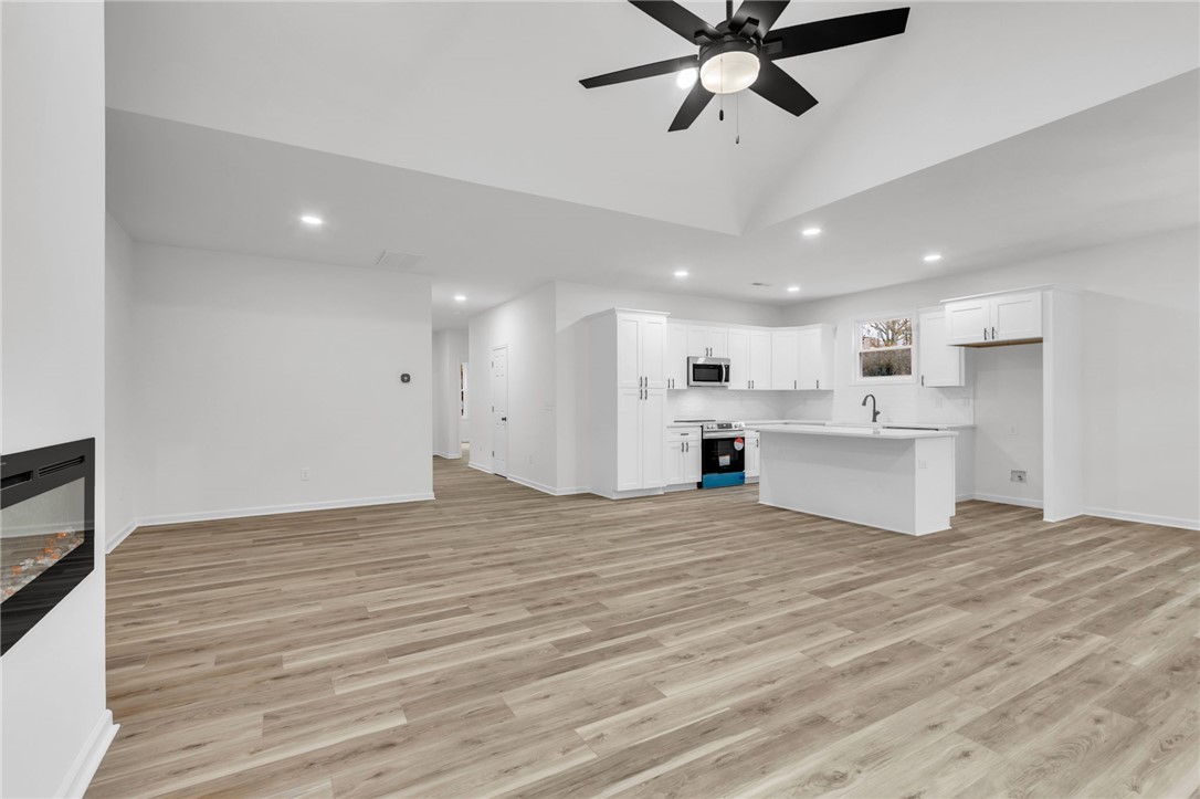 408 Burrell Street, Pendleton, South Carolina image 7