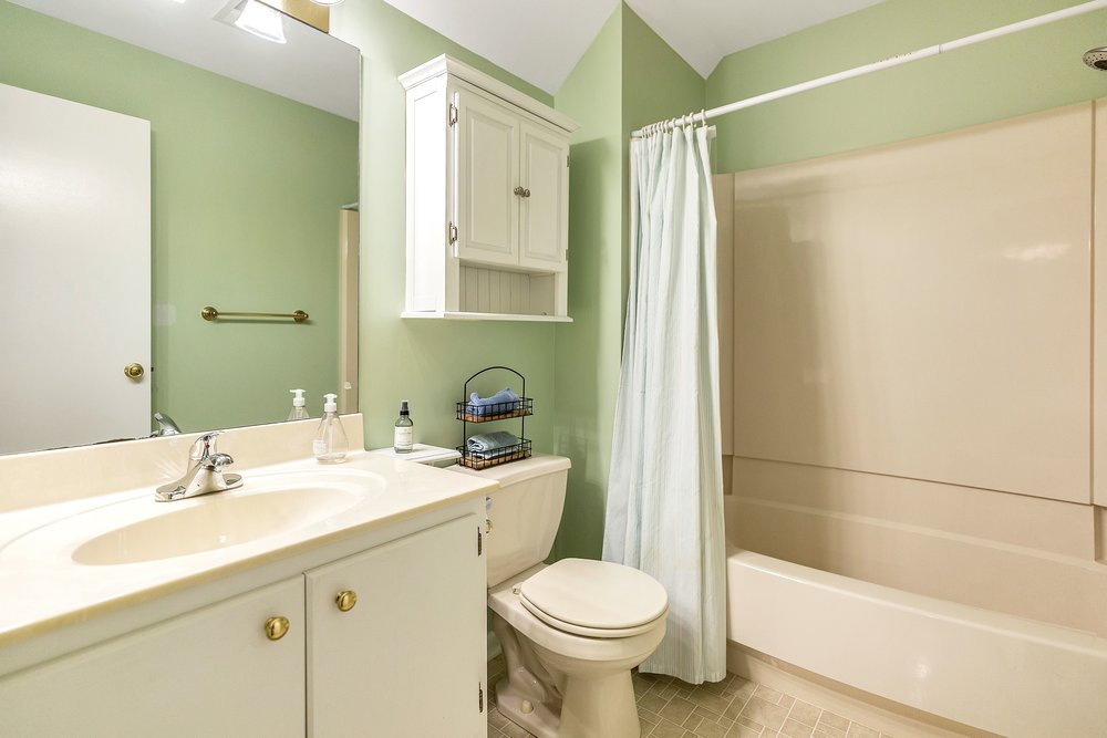 Anderson, South Carolina, 29625, United States, 4 Bedrooms Bedrooms, ,4 BathroomsBathrooms,Residential,Active,2041583