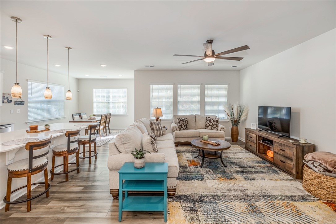 330 Sliding Rock Drive, Pendleton, South Carolina image 2