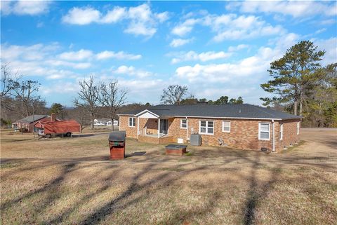 A home in Easley