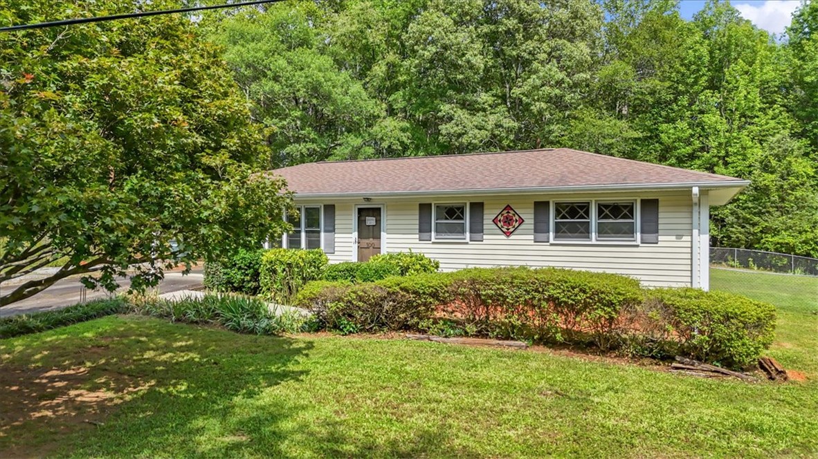 100 Colonial Court, West Union, South Carolina image 4