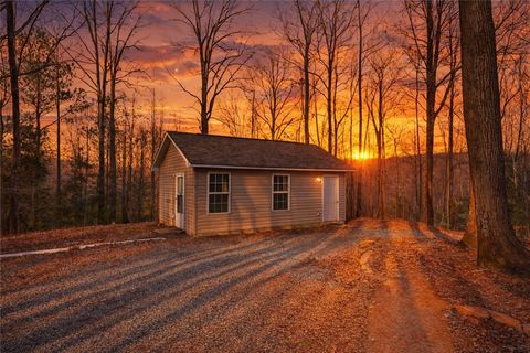 Photo of 831 Neighborhood Road, Wellford, SC 29385 (MLS # 20296303)