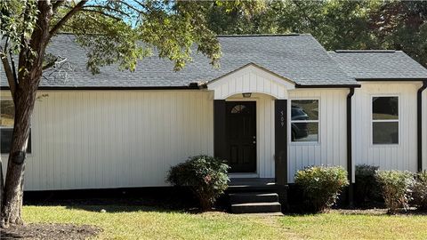 Photo of 509 Rose Hill Street, Anderson, SC 29624 (MLS # 20294715)