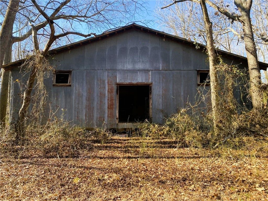 listing image 40