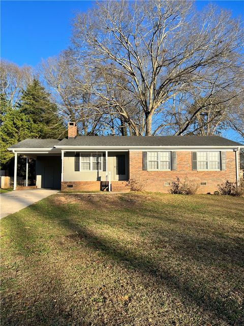 Photo of 104 Northgate Drive, Anderson, SC 29625 (MLS # 20296243)