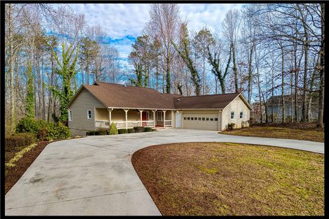Photo of 132 Kare Fre Boulevard, West Union, SC 29696 (MLS # 20297844)