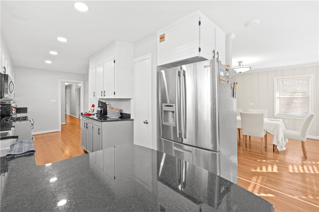 Anderson, South Carolina 29621, United States, 5 Bedrooms Bedrooms, ,3 BathroomsBathrooms,Residential,Pending,26253