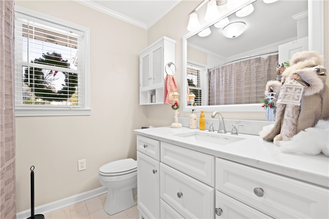 Anderson, South Carolina 29621, United States, 5 Bedrooms Bedrooms, ,3 BathroomsBathrooms,Residential,Pending,26253