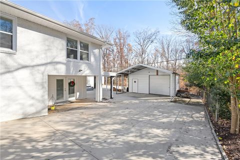 A home in Anderson