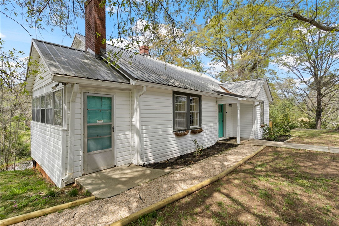 305 Morse Street, Pendleton, South Carolina image 3