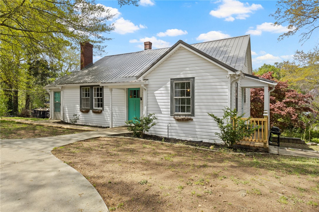 305 Morse Street, Pendleton, South Carolina image 1