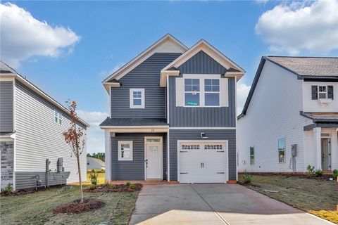 Photo of 231 Brown Circle, Easley, SC 29642 (MLS # 20293651) Photo of 231 Brown Circle, Easley, SC 29642 (MLS # 20293651)