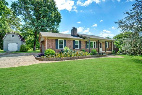 Photo of 209 Hickory Drive, Easley, SC 29642 (MLS # 20303017)