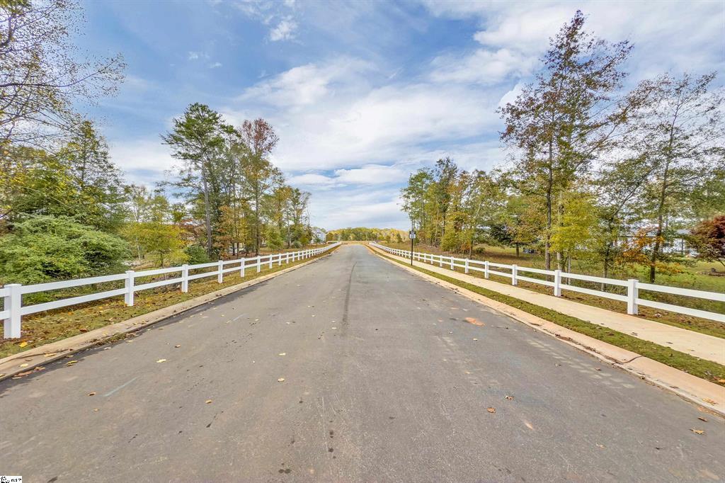 520 Barbican Place, Greenville, South Carolina image 13