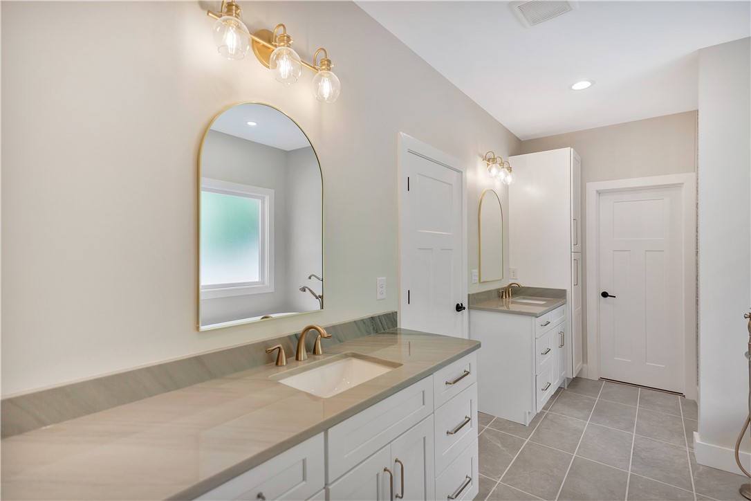 32 Pine Garden Way Drive, Salem, South Carolina image 22
