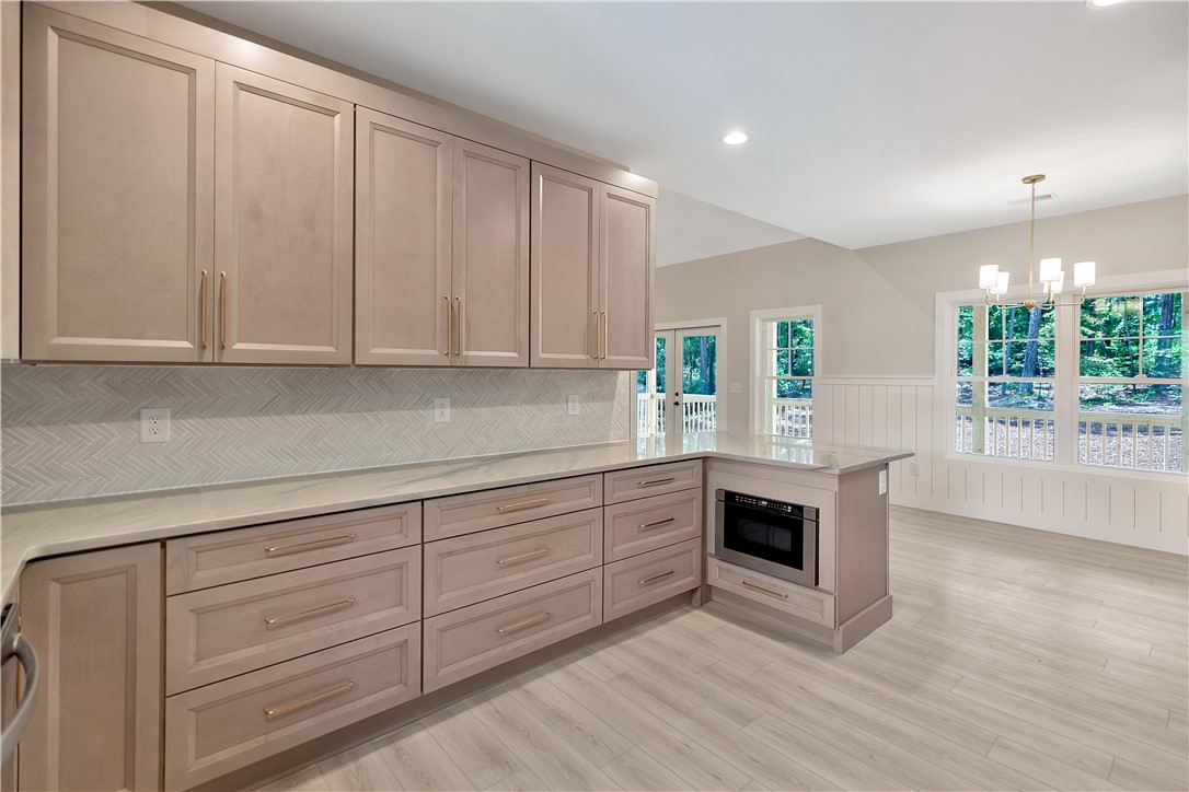 32 Pine Garden Way Drive, Salem, South Carolina image 20