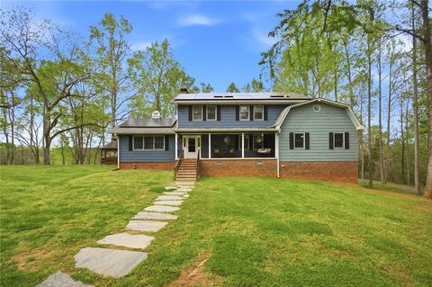 Photo of 646 Flat Shoals Road, Walhalla, SC 29691 (MLS # 20299254)