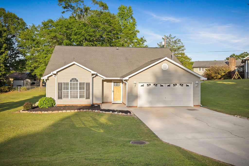 111 Coachman Court, Anderson, South Carolina image 4