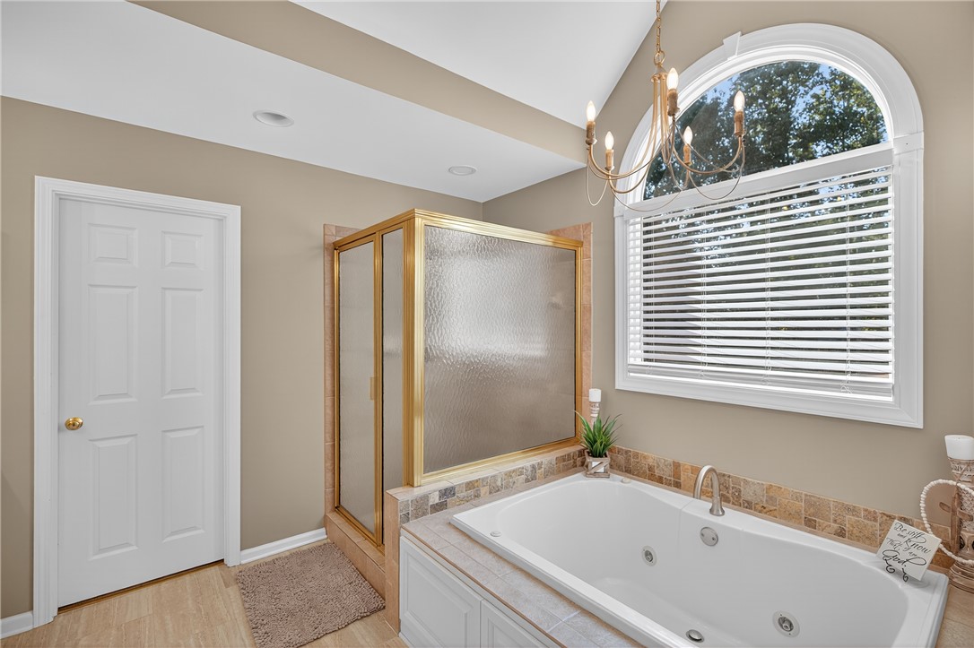 Anderson, South Carolina 29621, United States, 3 Bedrooms Bedrooms, ,3 BathroomsBathrooms,Residential,Active,213374