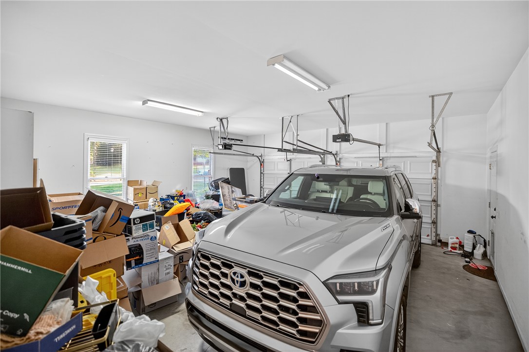 Anderson, South Carolina 29621, United States, 3 Bedrooms Bedrooms, ,3 BathroomsBathrooms,Residential,Active,213374