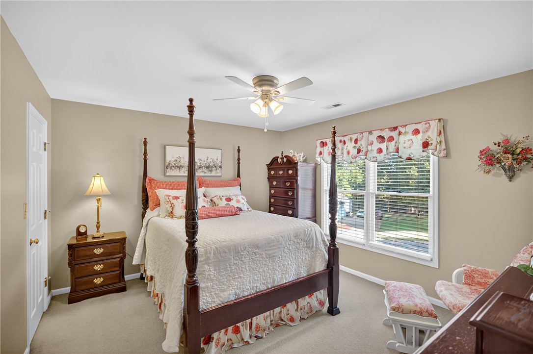 Anderson, South Carolina 29621, United States, 3 Bedrooms Bedrooms, ,3 BathroomsBathrooms,Residential,Active,213374