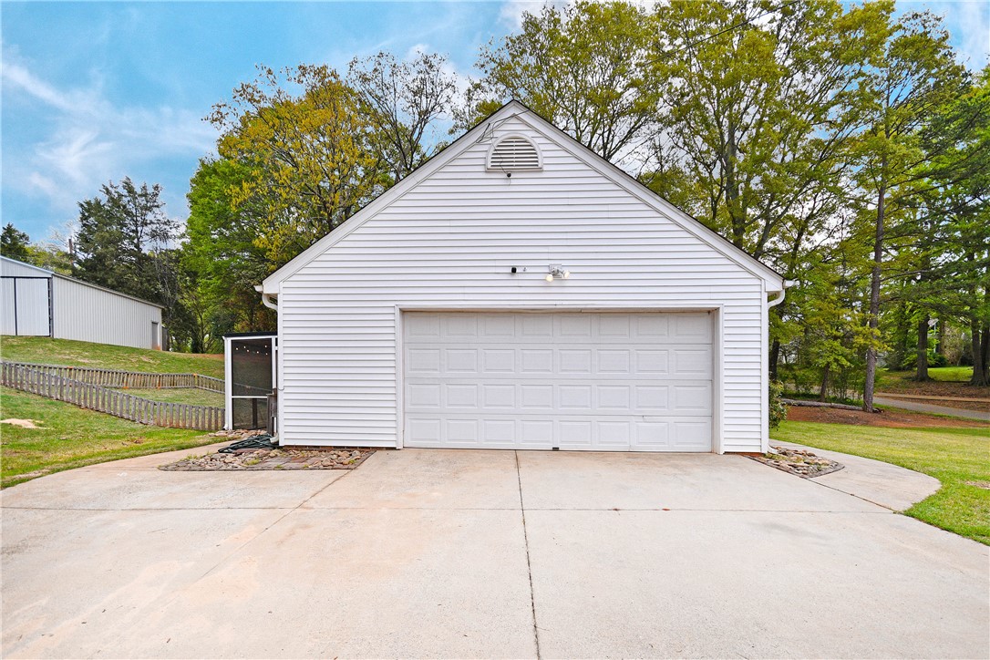 200 Edgewater Drive, Anderson, South Carolina image 27