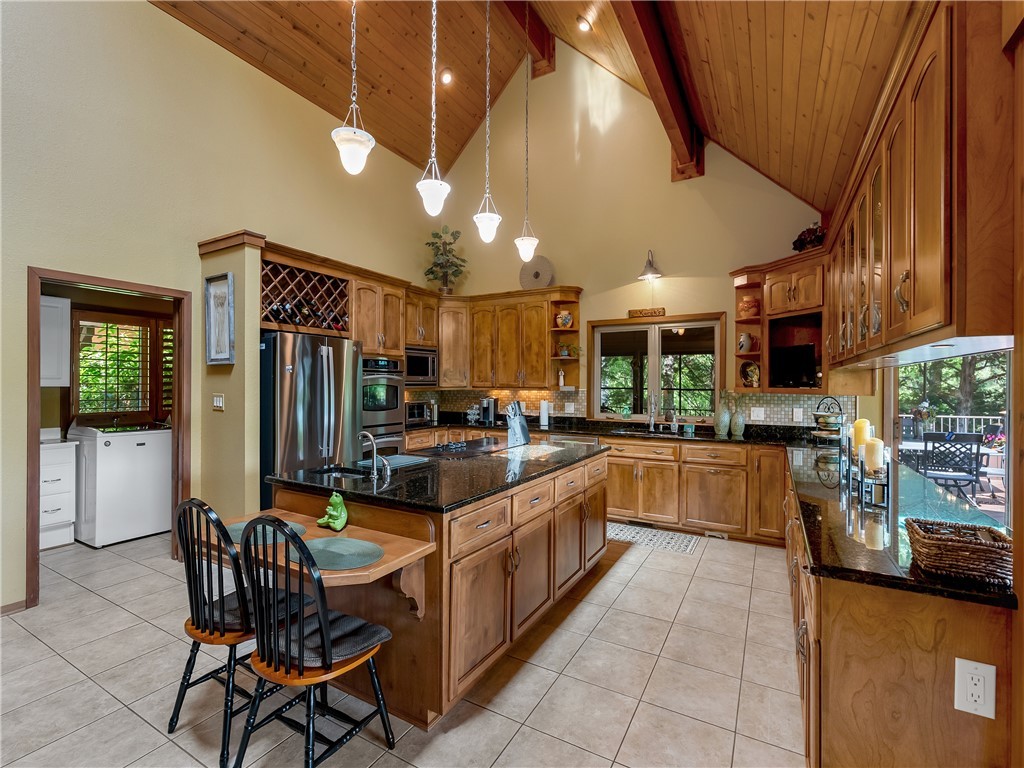 673 Lake Breeze Lane, Salem, South Carolina image 14
