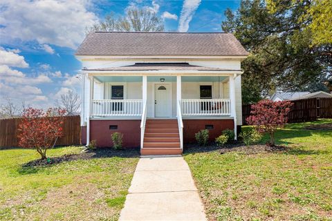 Photo of 3 Wardlaw Street, Pelzer, SC 29669 (MLS # 20299167)