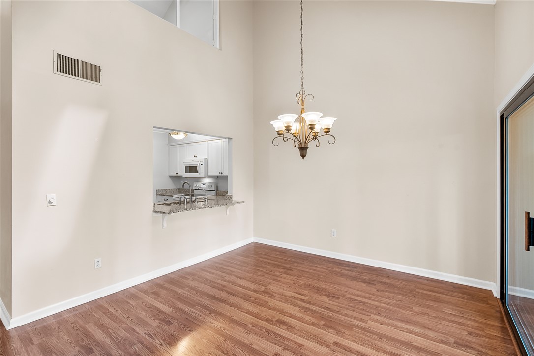 Anderson, South Carolina 29625, United States, 3 Bedrooms Bedrooms, ,4 BathroomsBathrooms,Residential,Active,221819