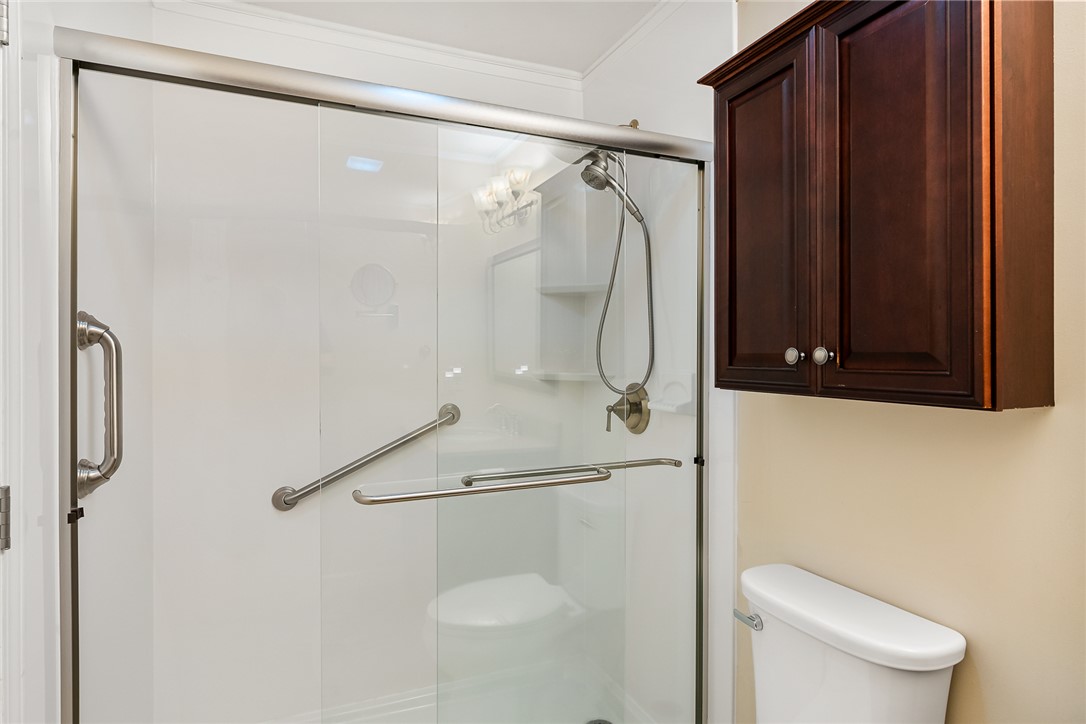 Anderson, South Carolina 29625, United States, 3 Bedrooms Bedrooms, ,4 BathroomsBathrooms,Residential,Active,221819