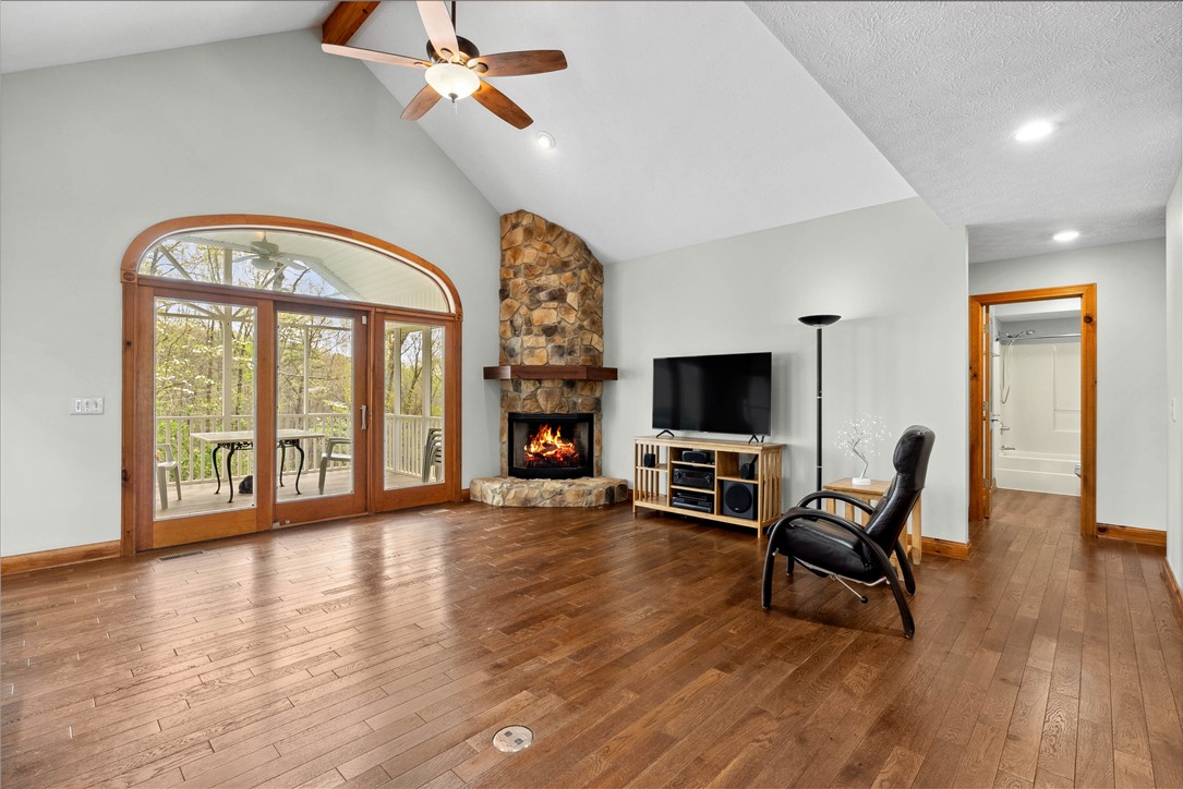 116 Dorothy Lane, Pickens, South Carolina image 3