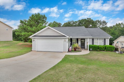 Photo of 110 CLARIDGE Place, Belton, SC 29627 (MLS # 20305985)