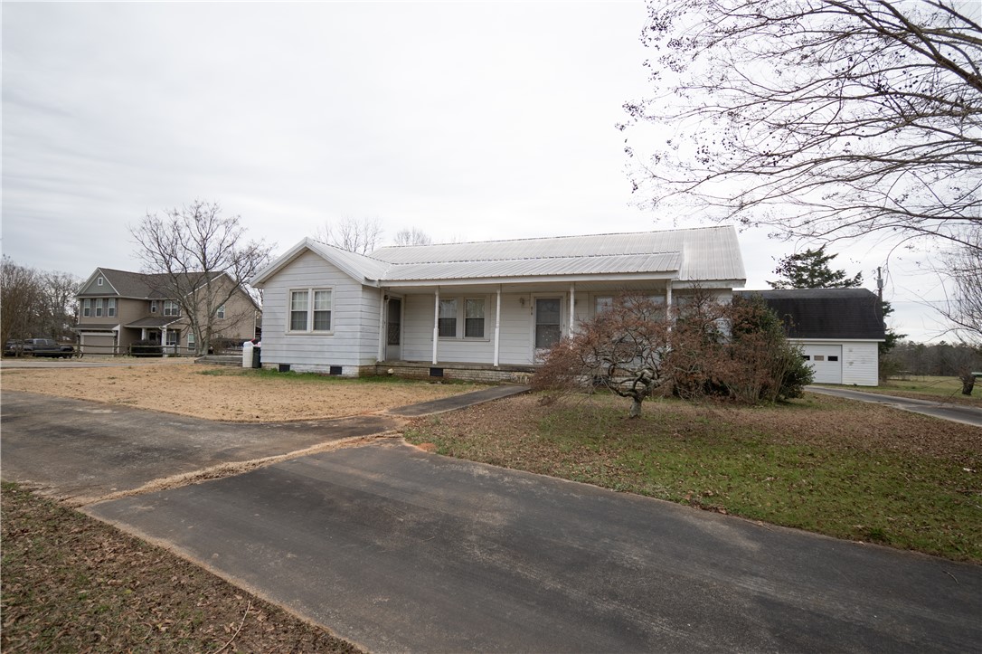 918 Highway 252 Highway, Belton, South Carolina image 1