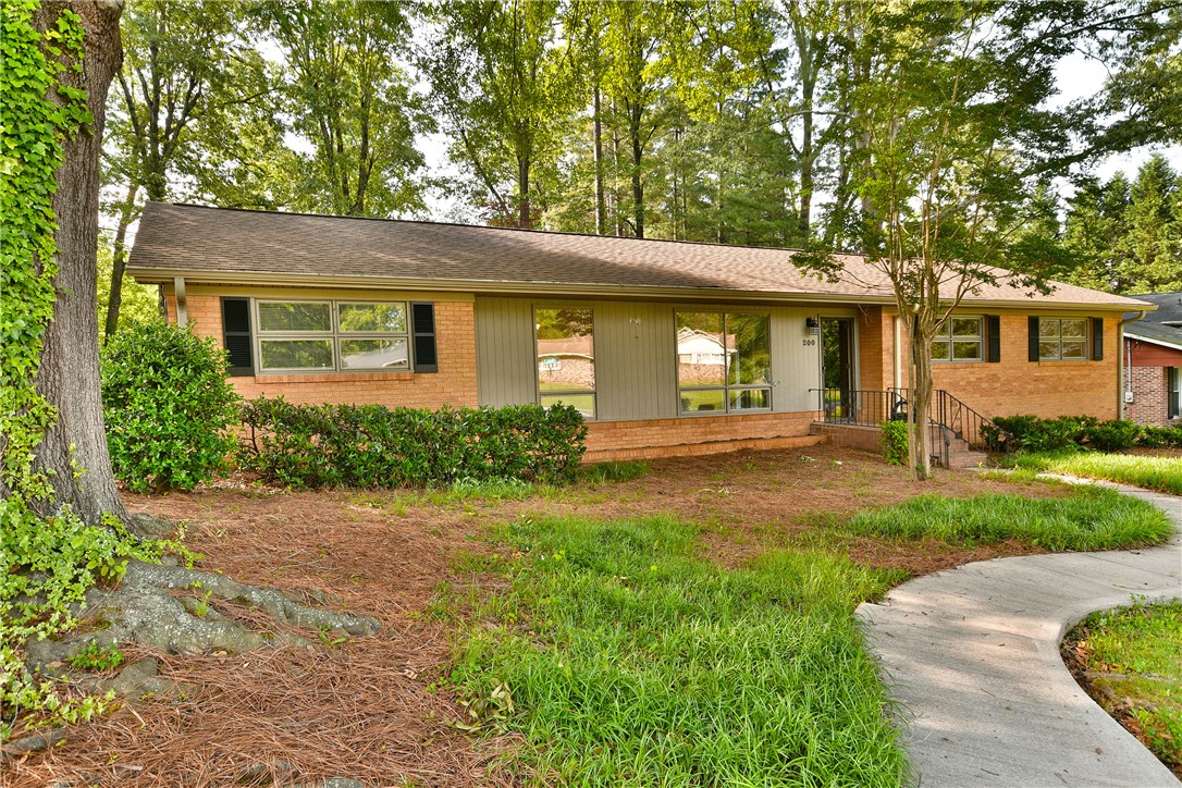 200 Lavonne Avenue, Easley, South Carolina image 1