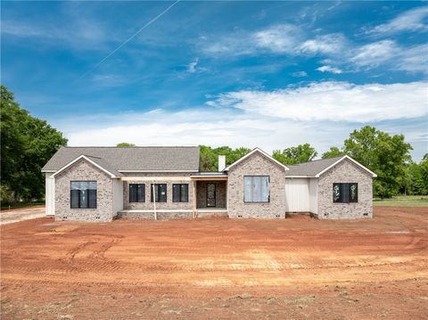 Photo of 774 Garrison Road, Pelzer, SC 29669 (MLS # 20301150)