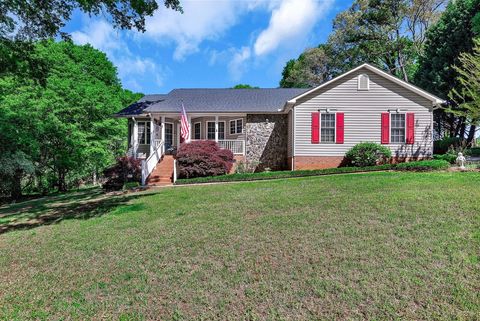 Photo of 117 Crosscreek Drive, Anderson, SC 29621 (MLS # 20299502)