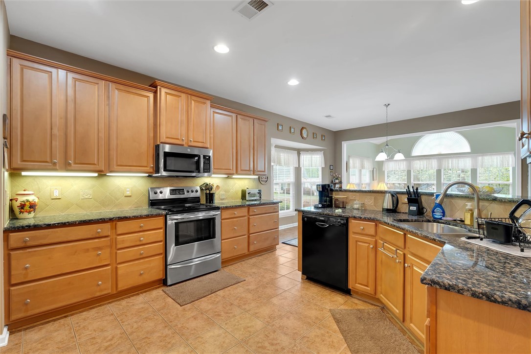 112 Guilford Drive, Easley, South Carolina image 19