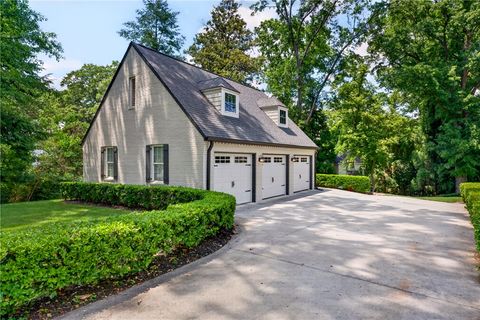 Photo of 121 Tindal Avenue, Greenville, SC 29605 (MLS # 20301933)