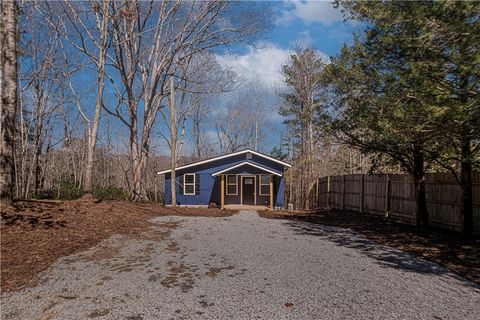 Photo of 450 Crestwood Drive, Salem, SC 29676 (MLS # 20298472)