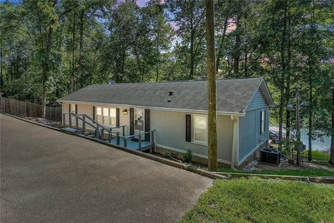 Mobile Home For Sale - 891 Shelor Ferry Road<br/> Fair Play, SC 29643