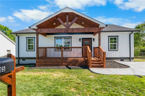 Photo of 105 Bailey Street, Anderson, SC 29621 (MLS # 20306782)