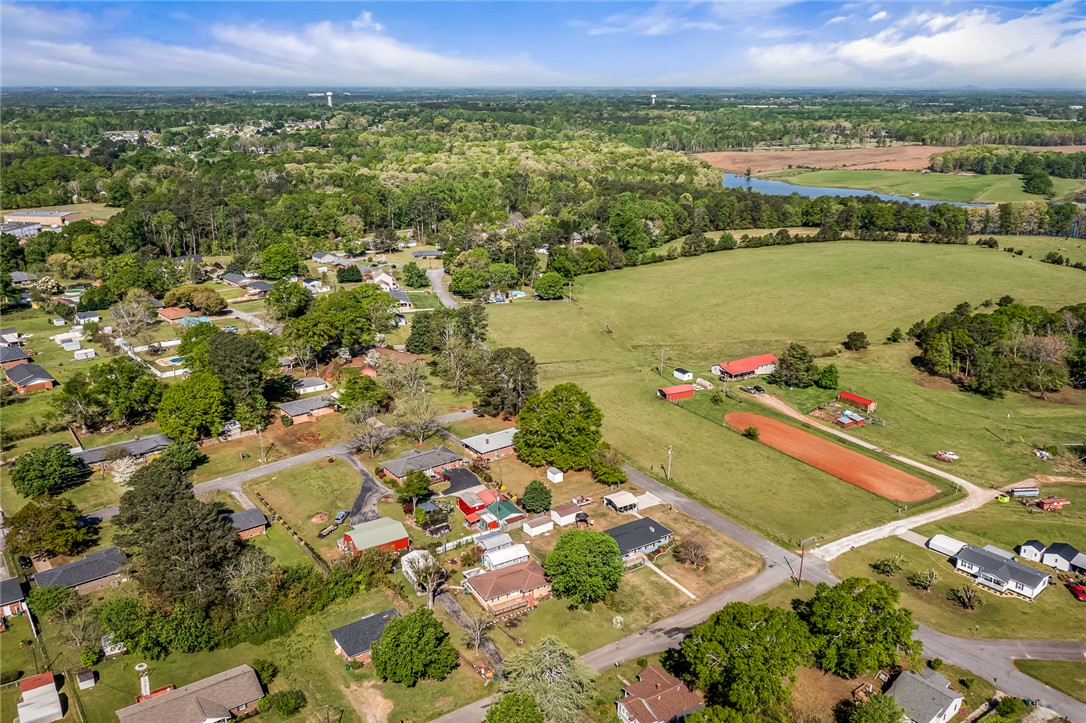 107 Walton Drive, Williamston, South Carolina image 38