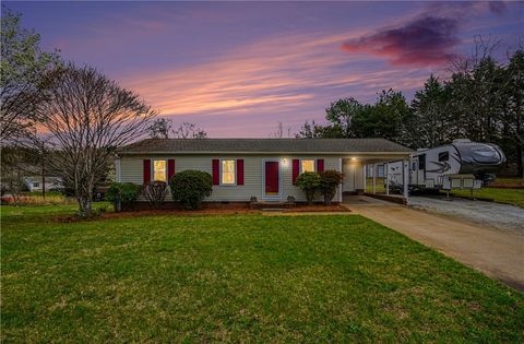 Photo of 242 Vera Holliday Road, Six Mile, SC 29682 (MLS # 20298405)