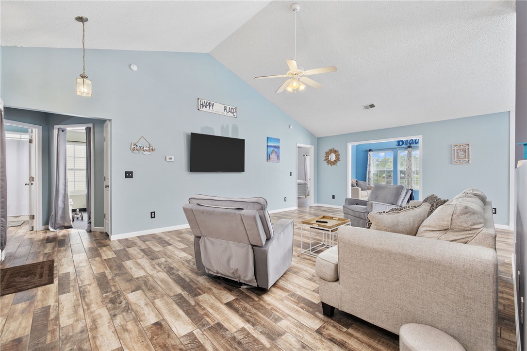 Longs, South Carolina 29568, United States, 3 Bedrooms Bedrooms, ,2 BathroomsBathrooms,Residential,Active,186271