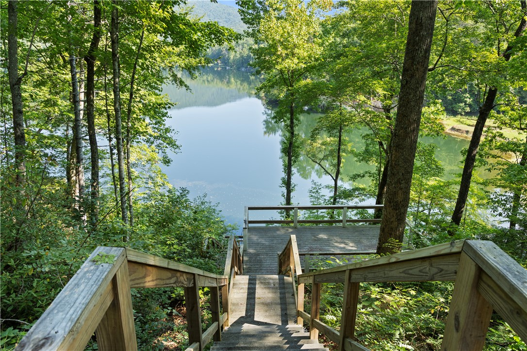335 Lake Cheohee Road, Tamassee, South Carolina image 26