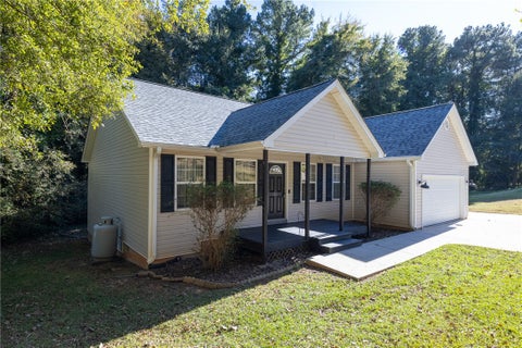 Photo of 531 Woodland Circle, Pendleton, SC 29670 (MLS # 20307084)