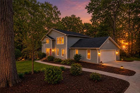 Homes For Sale - 222 Terrace Drive<br/> Anderson, SC 29621