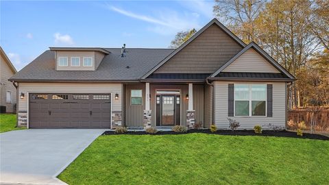 Photo of 203 Durness Court, Anderson, SC 29621 (MLS # 20295569)