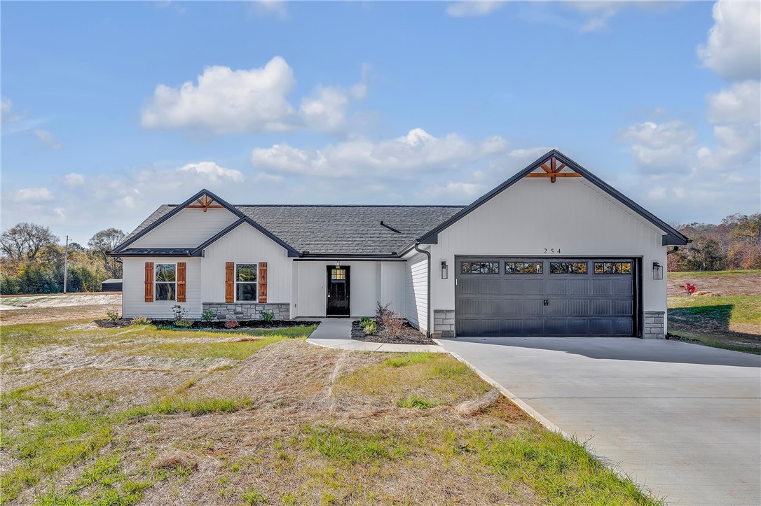 106 Bolt Road, Townville, South Carolina image 2