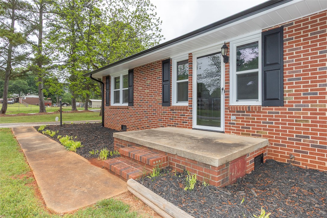 4082 Old Portman Road, Anderson, South Carolina image 4